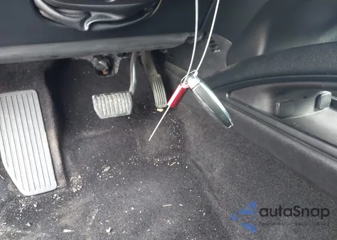 2017 Lincoln Mkz Reserve z USA, uszkodzony, nr VIN 3LN6L5E95HR609808